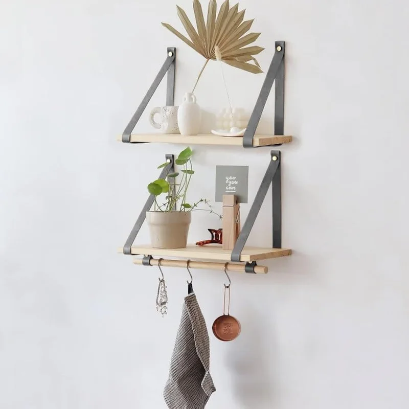 رفوف حائط عائمة من Home Gallery بجلد صناعي