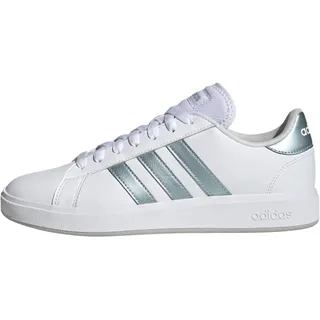 سنيكرز جراند كورت بيز 2.0 من adidas للنساء