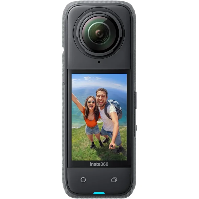 كاميرا 360 درجة مقاومة للماء من Insta360 باستشعار CMOS